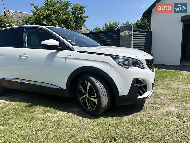 Позашляховик / Кросовер Peugeot 3008 2017 в Шепетівці
