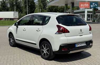 Внедорожник / Кроссовер Peugeot 3008 2015 в 