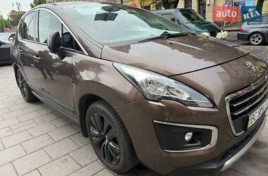 Позашляховик / Кросовер Peugeot 3008 2015 в Львові