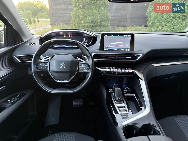 Позашляховик / Кросовер Peugeot 3008 2020 в Стрию