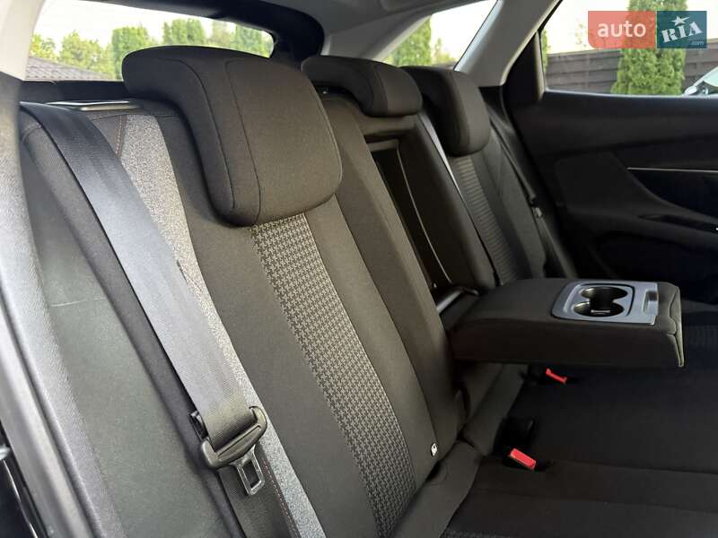 Позашляховик / Кросовер Peugeot 3008 2020 в Стрию