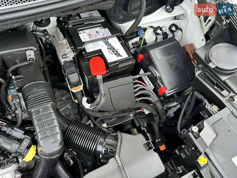 Позашляховик / Кросовер Peugeot 3008 2019 в Лопатині