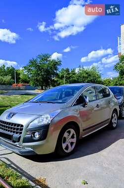 Внедорожник / Кроссовер Peugeot 3008 2011 в Монастырище
