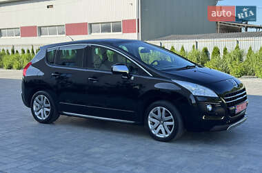 Позашляховик / Кросовер Peugeot 3008 2012 в Луцьку