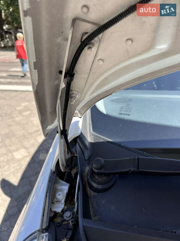 Позашляховик / Кросовер Peugeot 3008 2012 в Миколаєві