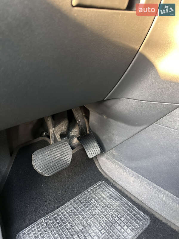 Позашляховик / Кросовер Peugeot 3008 2012 в Миколаєві