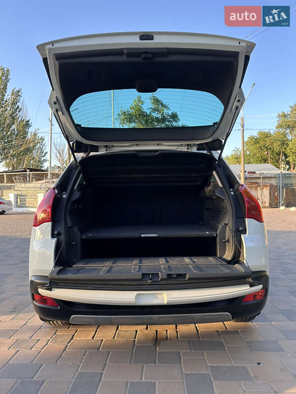 Позашляховик / Кросовер Peugeot 3008 2012 в Миколаєві