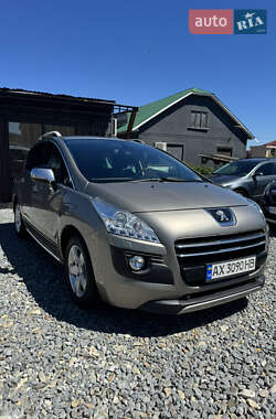 Внедорожник / Кроссовер Peugeot 3008 2013 в Черновцах