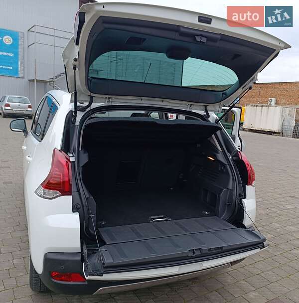 Позашляховик / Кросовер Peugeot 3008 2016 в Харкові