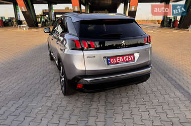 Позашляховик / Кросовер Peugeot 3008 2021 в 