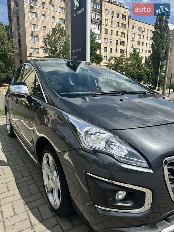 Позашляховик / Кросовер Peugeot 3008 2013 в Рівному