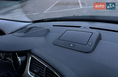 Позашляховик / Кросовер Peugeot 3008 2012 в 