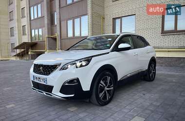 Внедорожник / Кроссовер Peugeot 3008 2020 в 