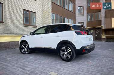 Внедорожник / Кроссовер Peugeot 3008 2020 в 