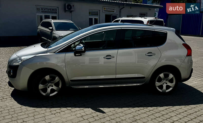 Позашляховик / Кросовер Peugeot 3008 2011 в Львові