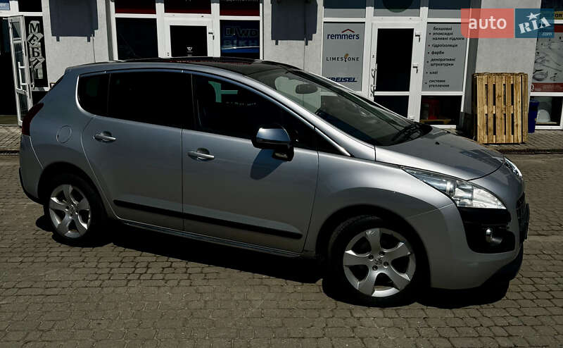 Позашляховик / Кросовер Peugeot 3008 2011 в Львові