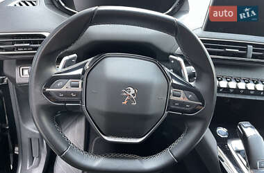 Позашляховик / Кросовер Peugeot 3008 2020 в 