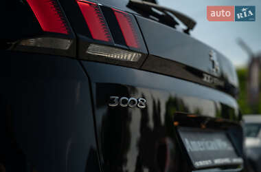 Внедорожник / Кроссовер Peugeot 3008 2018 в 