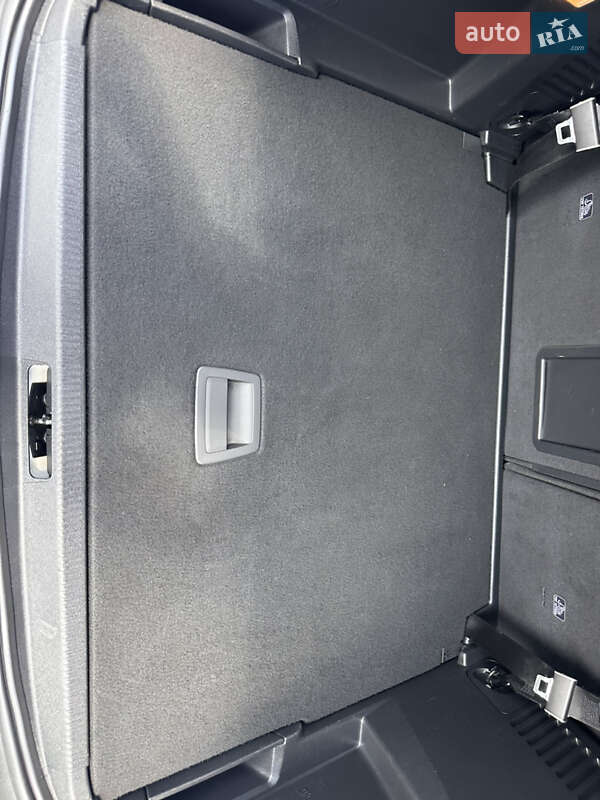 Позашляховик / Кросовер Peugeot 3008 2020 в Дубні