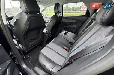 Внедорожник / Кроссовер Peugeot 3008 2020 в 