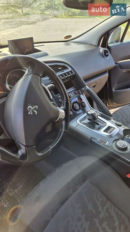 Позашляховик / Кросовер Peugeot 3008 2012 в Львові