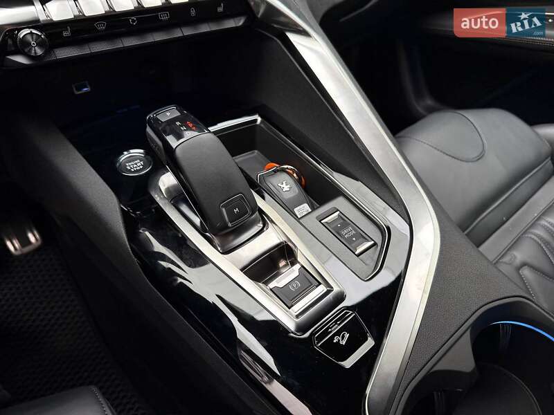 Позашляховик / Кросовер Peugeot 3008 2022 в Києві