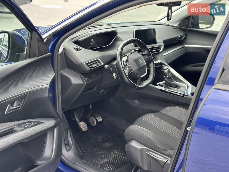 Позашляховик / Кросовер Peugeot 3008 2019 в Косові