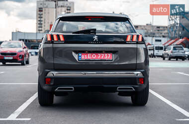 Позашляховик / Кросовер Peugeot 3008 2020 в 