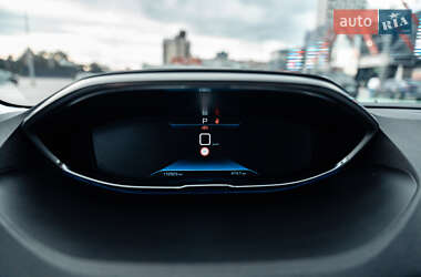 Позашляховик / Кросовер Peugeot 3008 2020 в 