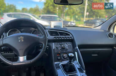 Внедорожник / Кроссовер Peugeot 3008 2011 в 