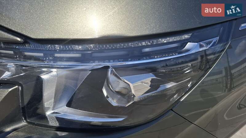 Внедорожник / Кроссовер Peugeot 3008 2020 в Киеве