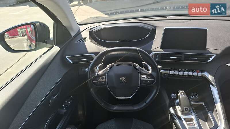 Внедорожник / Кроссовер Peugeot 3008 2020 в Киеве