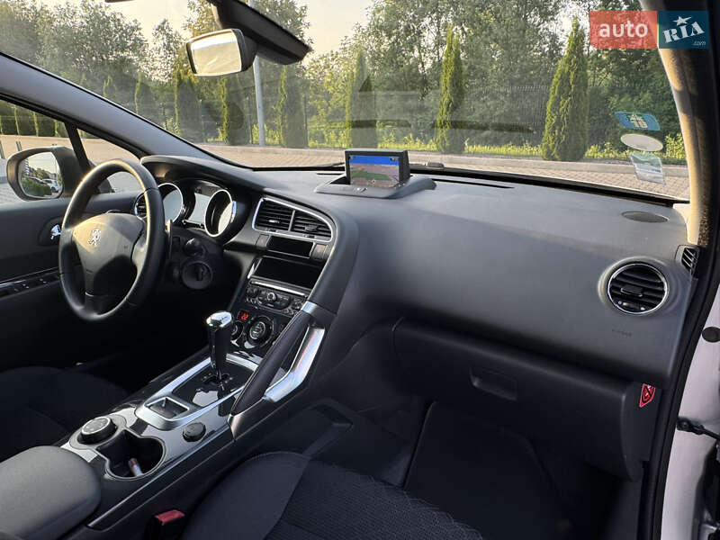 Внедорожник / Кроссовер Peugeot 3008 2014 в Хмельницком