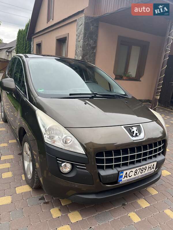 Peugeot 3008 2012