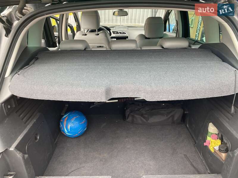 Позашляховик / Кросовер Peugeot 3008 2010 в Києві