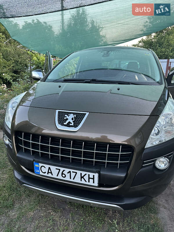 Внедорожник / Кроссовер Peugeot 3008 2009 в Черкассах