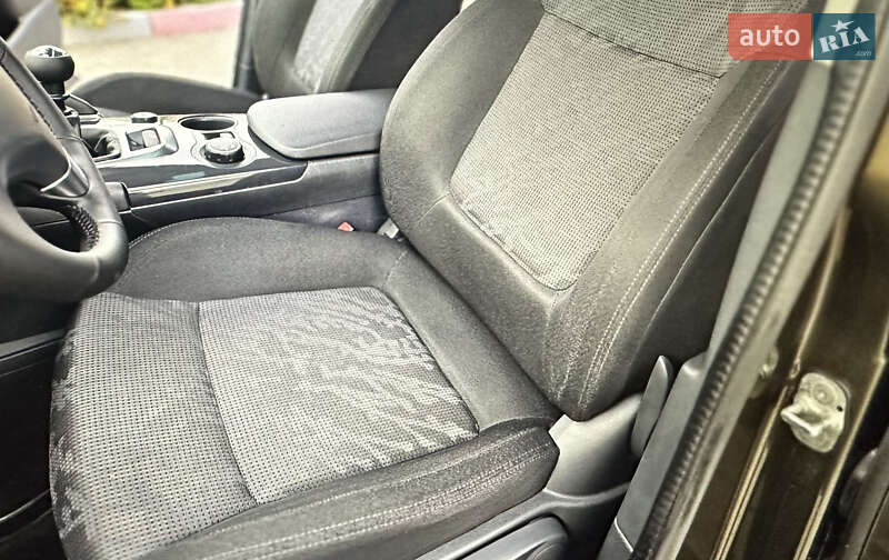 Внедорожник / Кроссовер Peugeot 3008 2009 в Черкассах