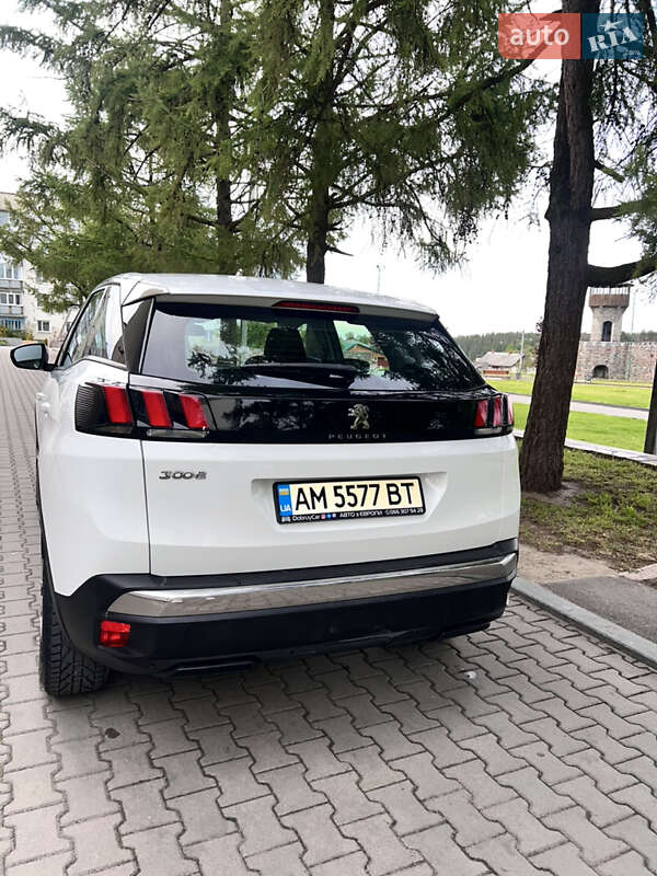 Внедорожник / Кроссовер Peugeot 3008 2018 в Луцке