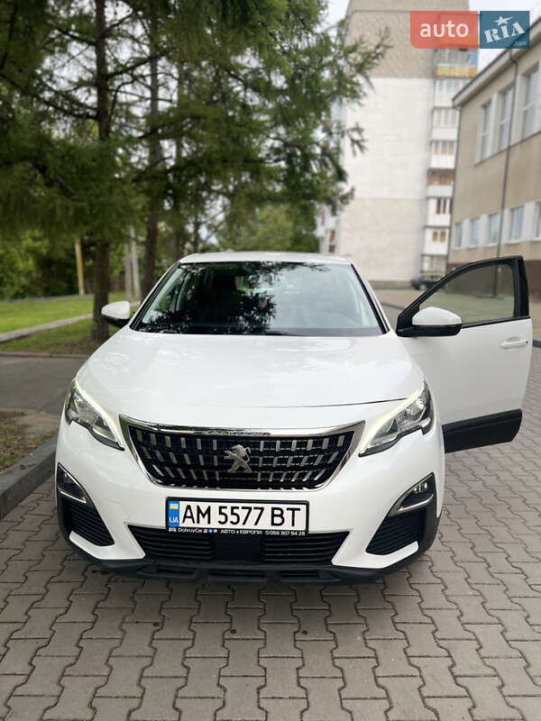 Внедорожник / Кроссовер Peugeot 3008 2018 в Луцке