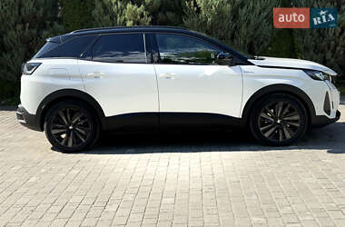 Внедорожник / Кроссовер Peugeot 3008 2022 в 