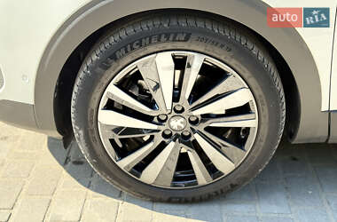 Внедорожник / Кроссовер Peugeot 3008 2022 в 