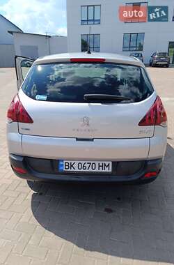 Peugeot 3008 2015