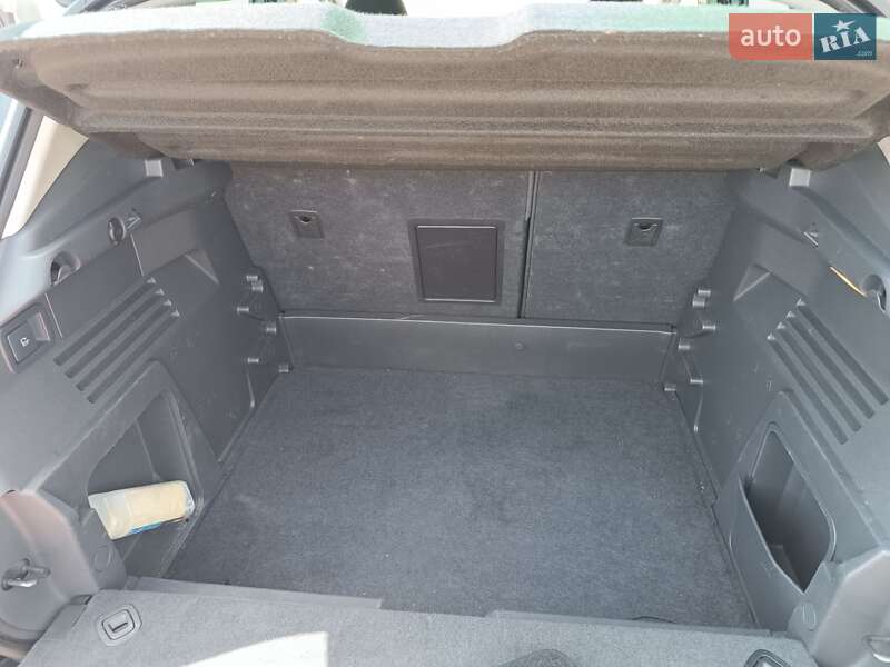 Внедорожник / Кроссовер Peugeot 3008 2015 в Ровно