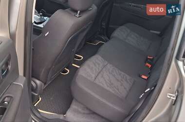 Внедорожник / Кроссовер Peugeot 3008 2011 в 