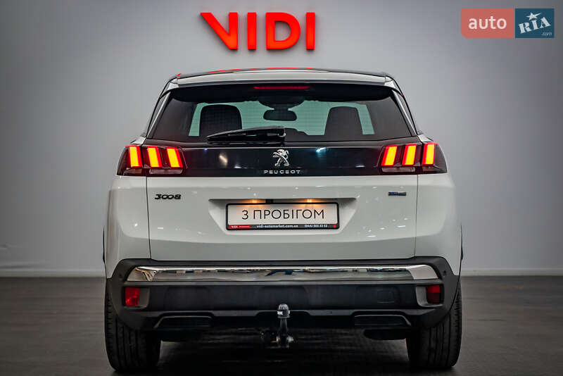 Внедорожник / Кроссовер Peugeot 3008 2016 в Киеве