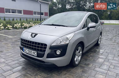 Позашляховик / Кросовер Peugeot 3008 2010 в Луцьку