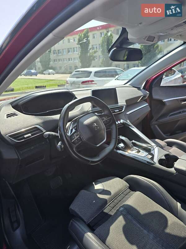 Внедорожник / Кроссовер Peugeot 3008 2017 в Киеве