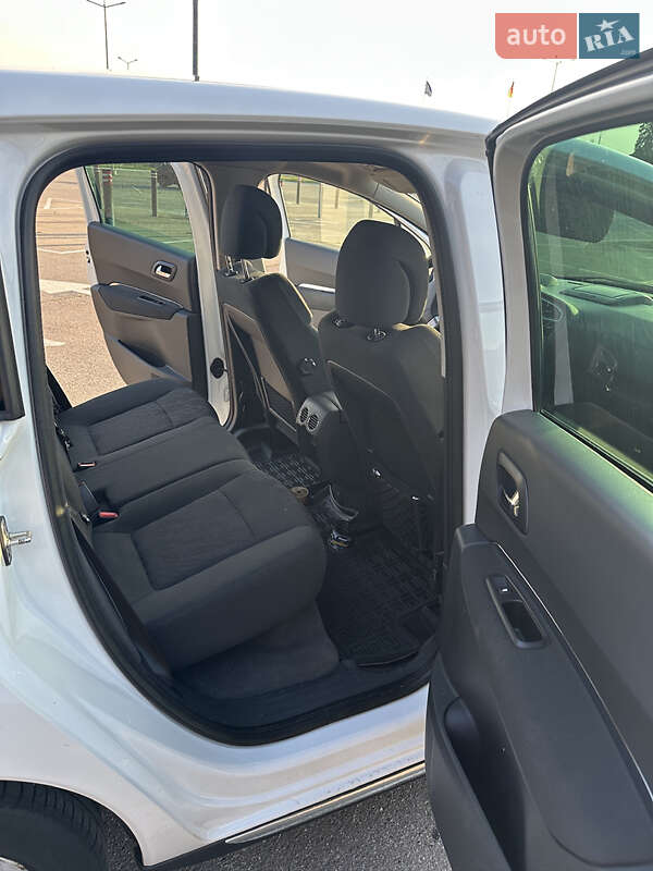 Позашляховик / Кросовер Peugeot 3008 2012 в Харкові