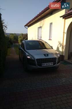 Внедорожник / Кроссовер Peugeot 3008 2011 в 