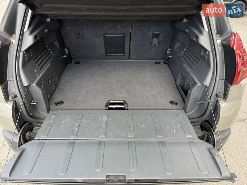 Позашляховик / Кросовер Peugeot 3008 2014 в Києві